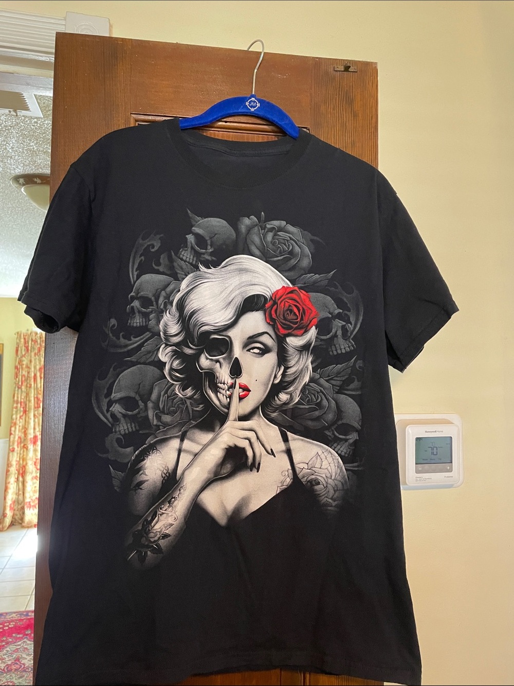 Spencer's Black Short-Sleeve Tee with Red Rose Skull Pinup
